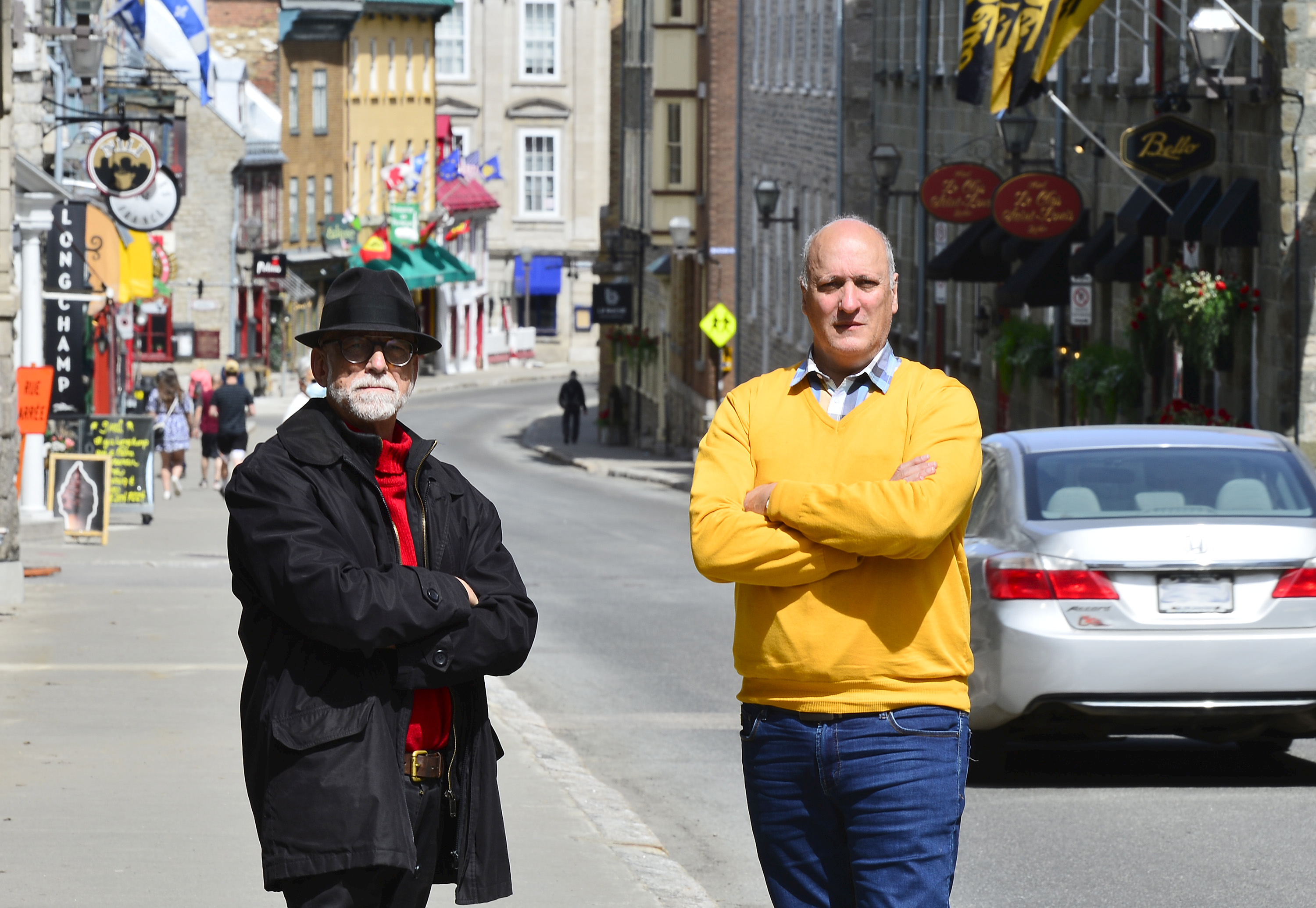 Michel Masse, à la tête du comité des citoyens, et Alain Samson, président du conseil de quartier, ont fait plusieurs plaintes à la Ville à propos des courses dans le Vieux-Québec.