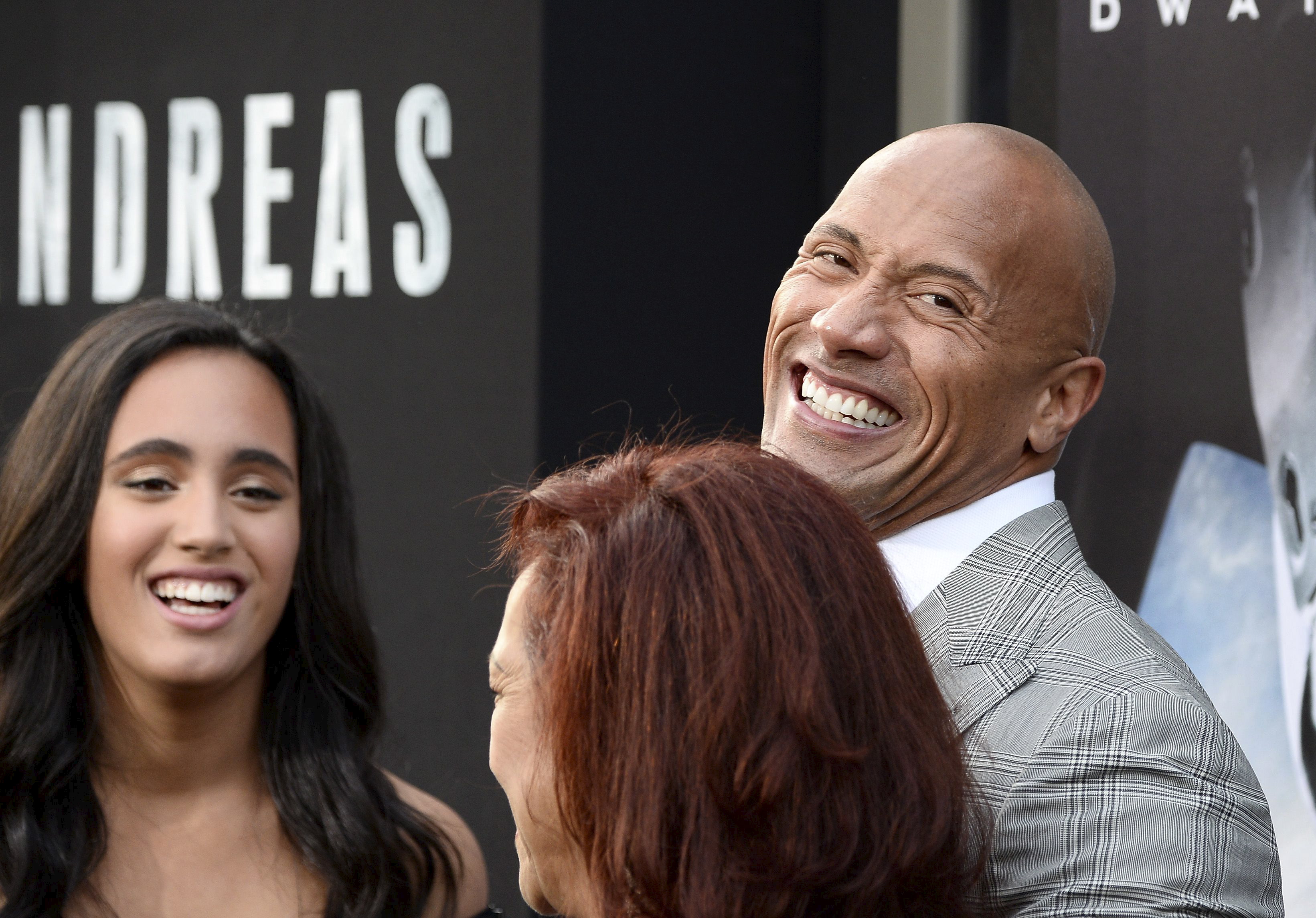 Red One : après Red Notice, Dwayne Johnson fait équipe avec cet Avengers  pour