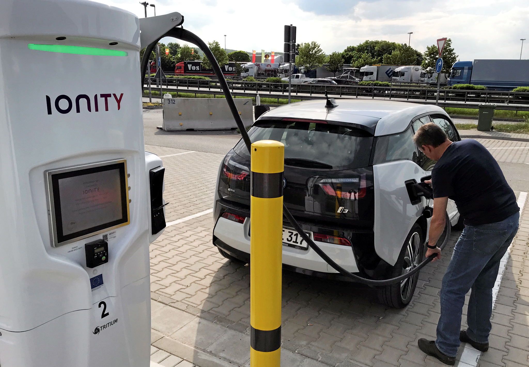 Stations de recharge pour véhicules électriques à Hambourg