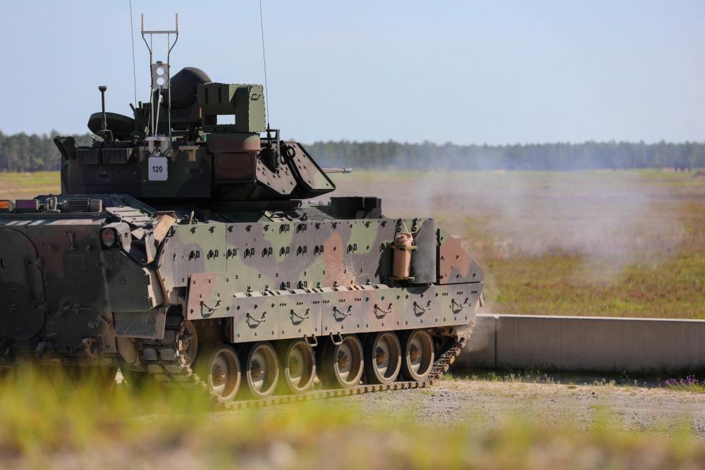 This Massive Gun Toting Armored Beast Could Replace The Army's Bradley  Fighting Vehicles