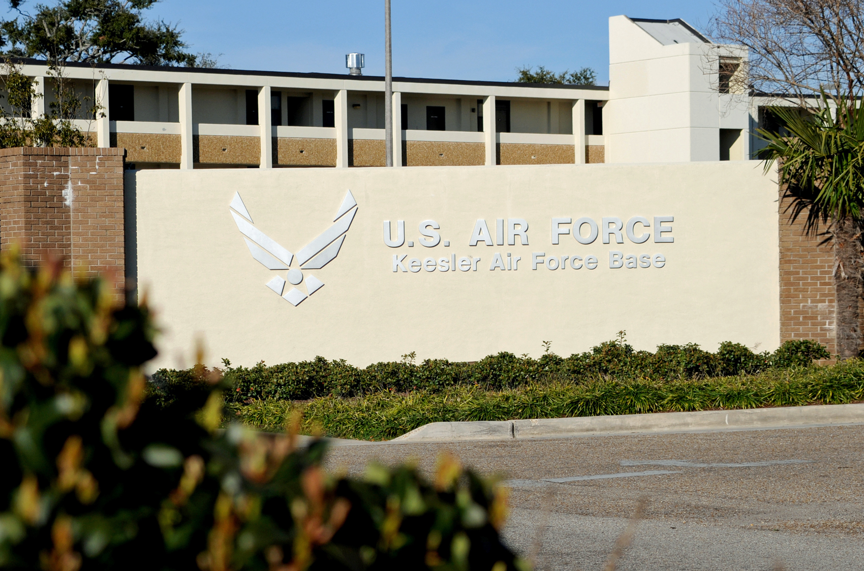 Airman Killed 3 Others Hurt In Crash On Keesler Air Force Base