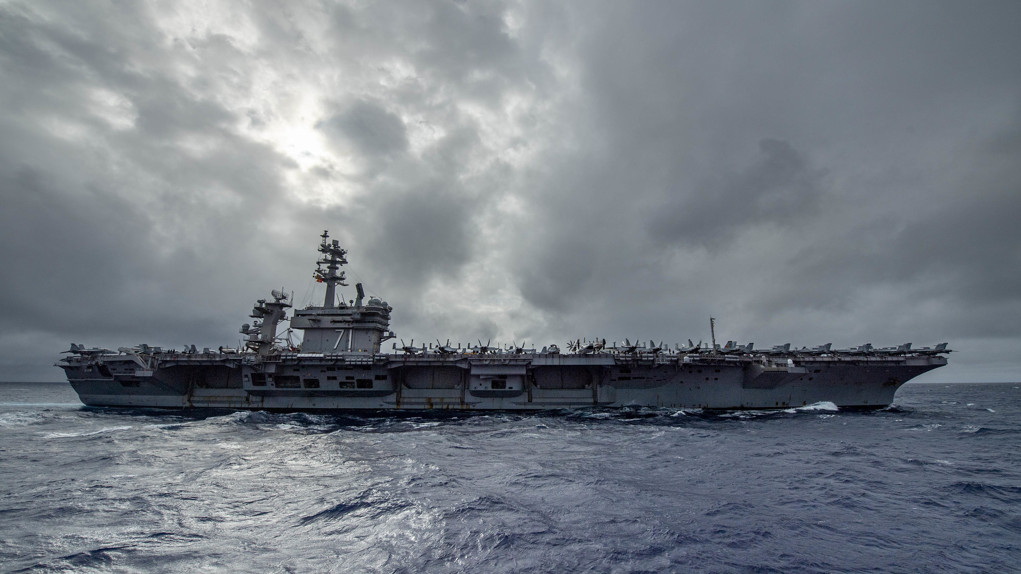 The aircraft carrier USS Theodore Roosevelt (CVN 71) transits the Pacific Ocean, Jan. 12, 2021. (MC3 Jason Waite/Navy)