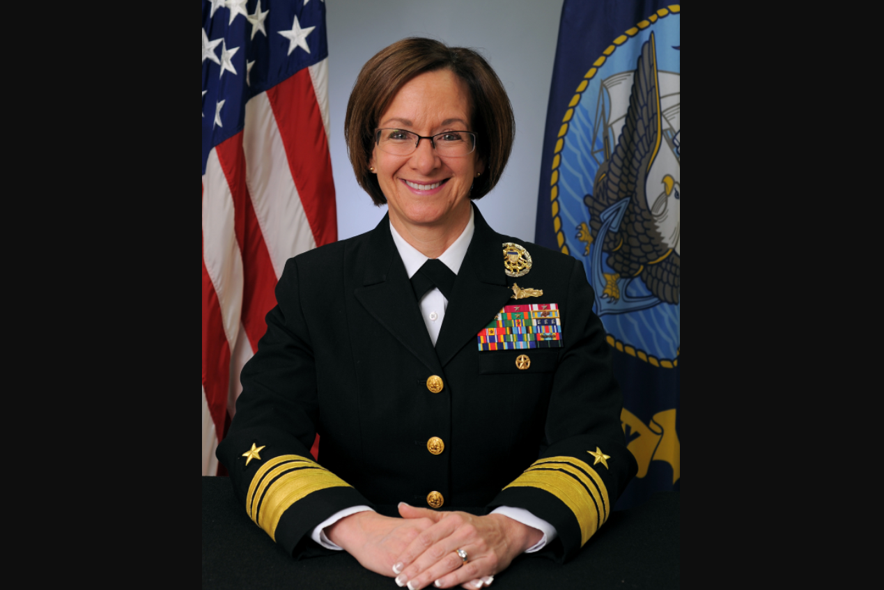 File:US Navy 071022-N-5319A-065 Chief of Naval Operations (CNO