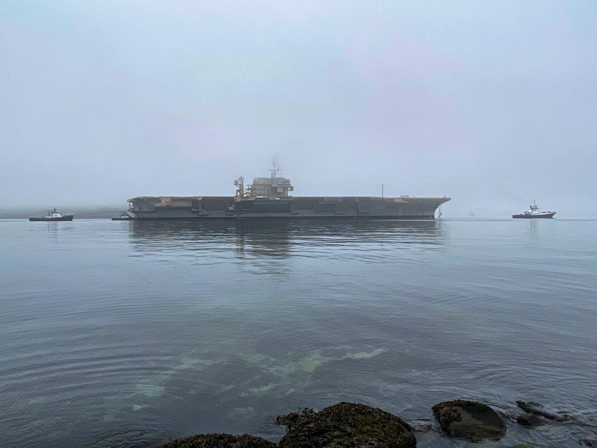 USS Kitty Hawk headed for the scrapyard