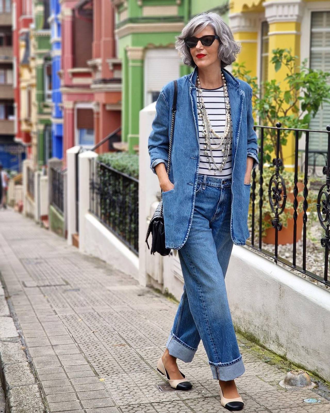 Jeans depois dos 50: como se vestir de maneira elegante e fashion – Nova  Mulher