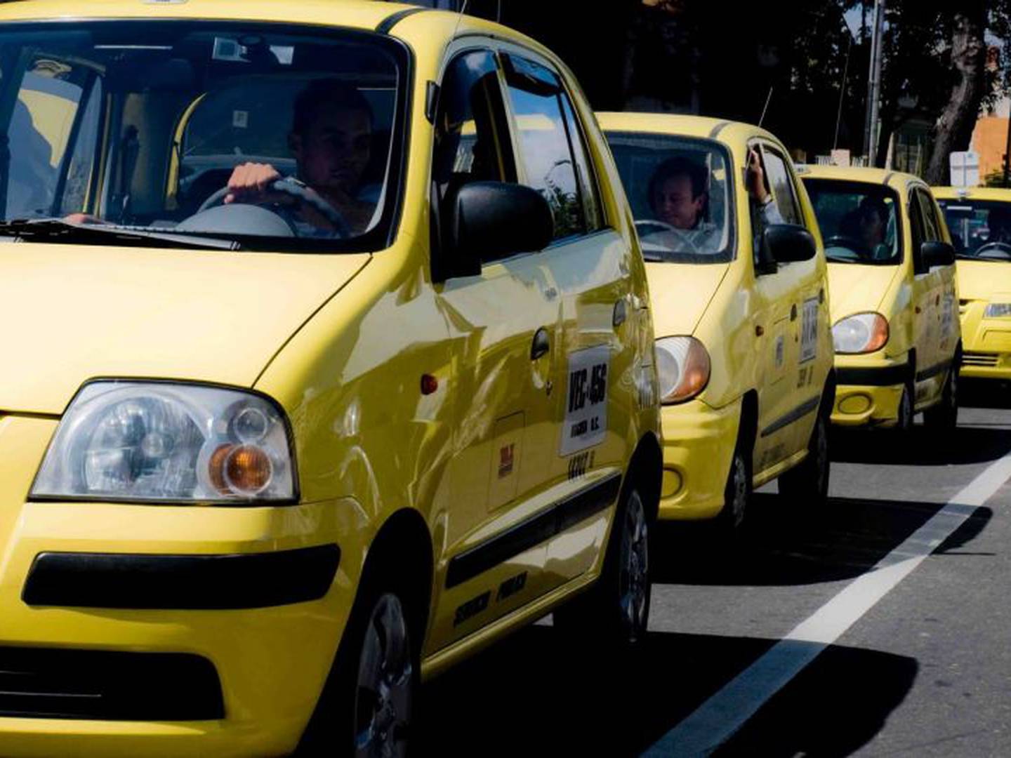 Taxista robo y abusó sexualmente de una joven de 18 años en Bucaramanga –  Publimetro Colombia