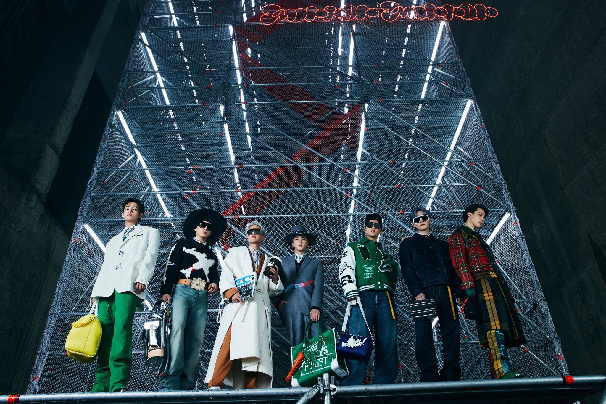 BTS desfila en la pasarela Otoño-Invierno de Louis Vuitton; éstos