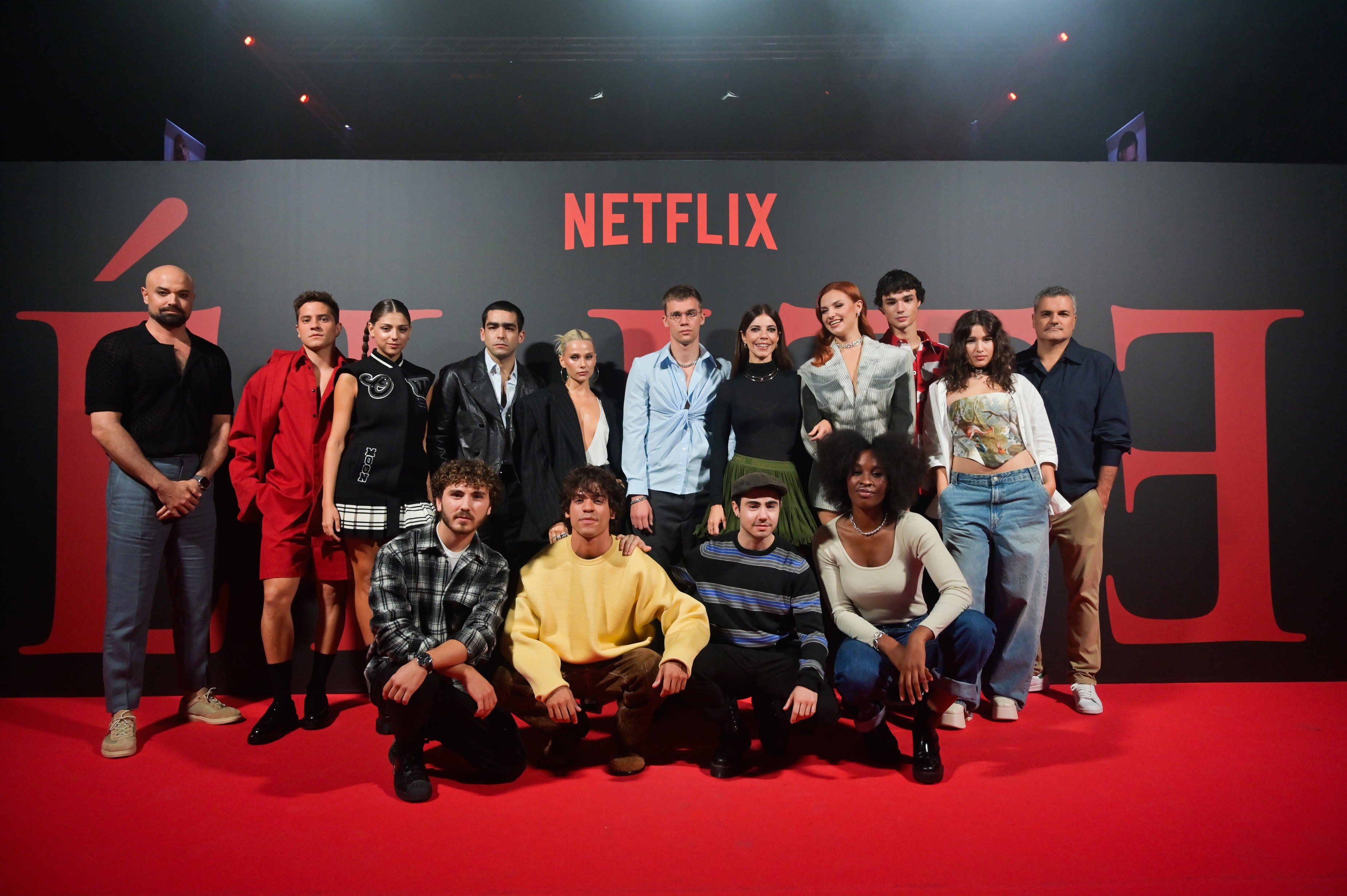 Elite  Netflix oficializa final da série na 8ª temporada