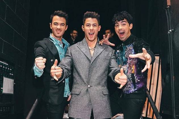 Lo que sucedió con los anillos de castidad de los Jonas Brothers: Este fue el hermano que se quitó primero – Nueva Mujer