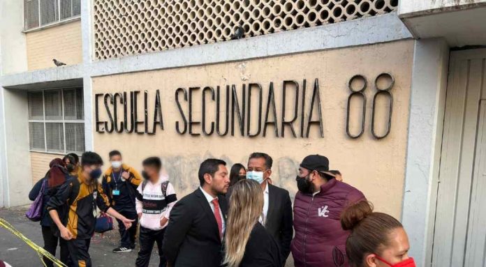 Kourtney Kardashian tendría que tomar el semen de Travis Barker para quedar  embarazada