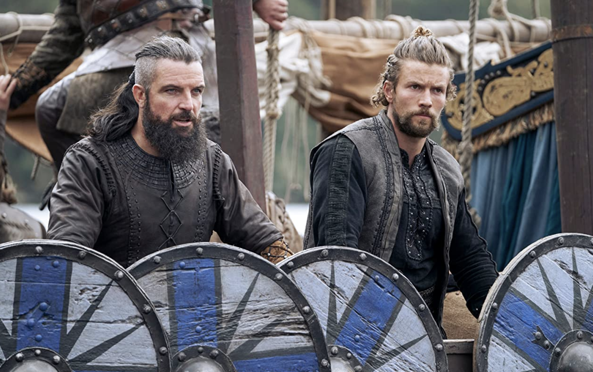 Estrelas de 'Vikings: Valhalla' falam sobre seus personagens na