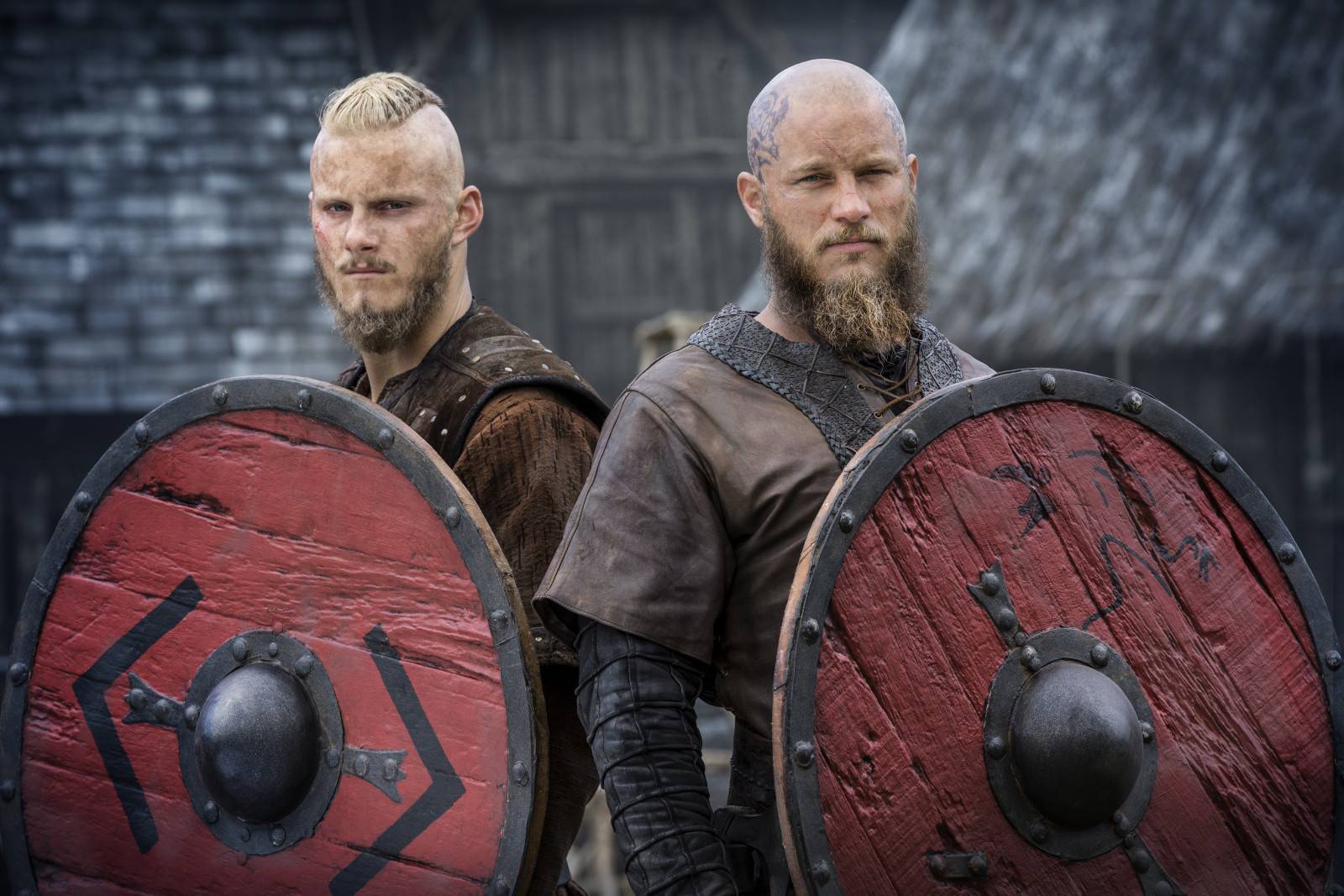 Foto da sexta temporada de 'Vikings' mostra novo visual de Bjorn