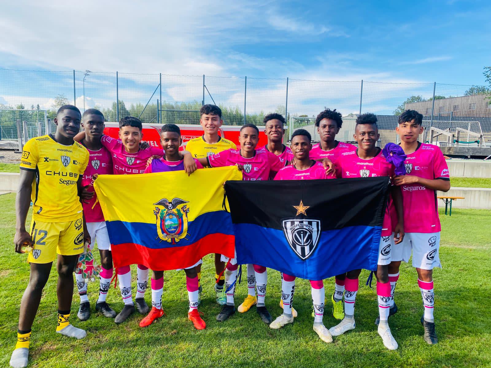 IDV inaugura su centro de alto rendimiento de fútbol femenino