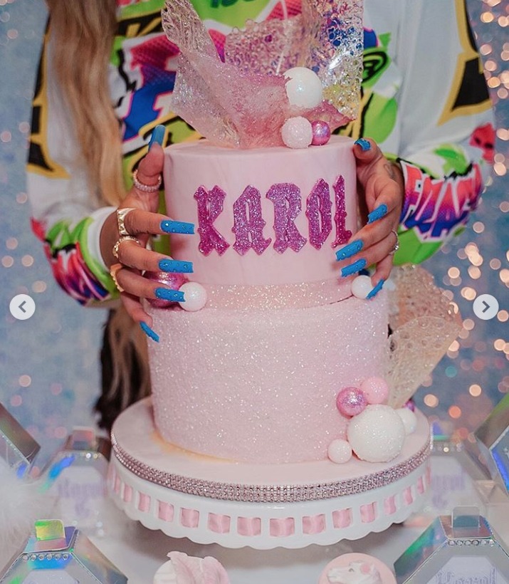 De no creer! El nuevo regalo que le dio Anuel AA a Karol G por su cumpleaños