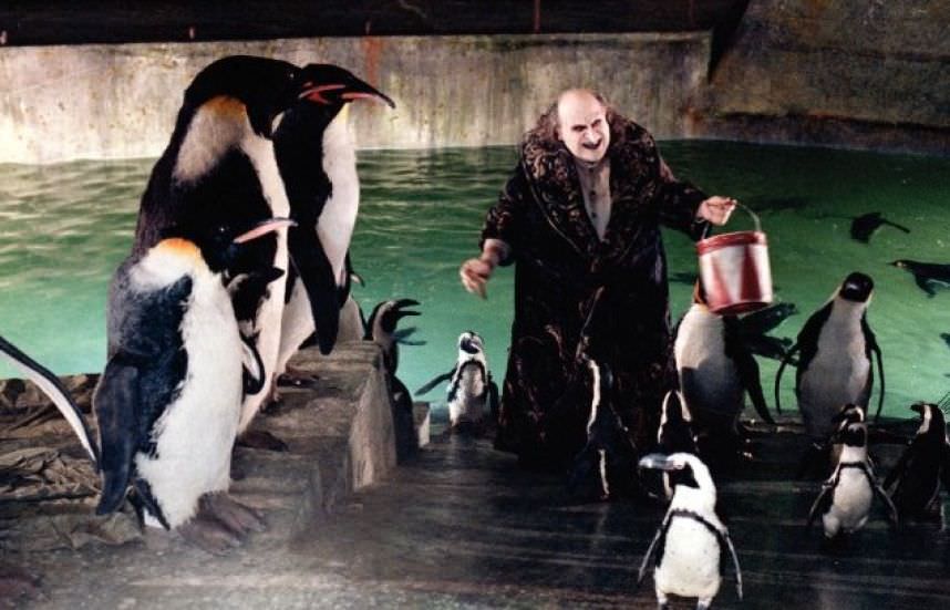 Danny DeVito dice que su Pingüino era mejor que el de Colin Farrell – Metro  World News