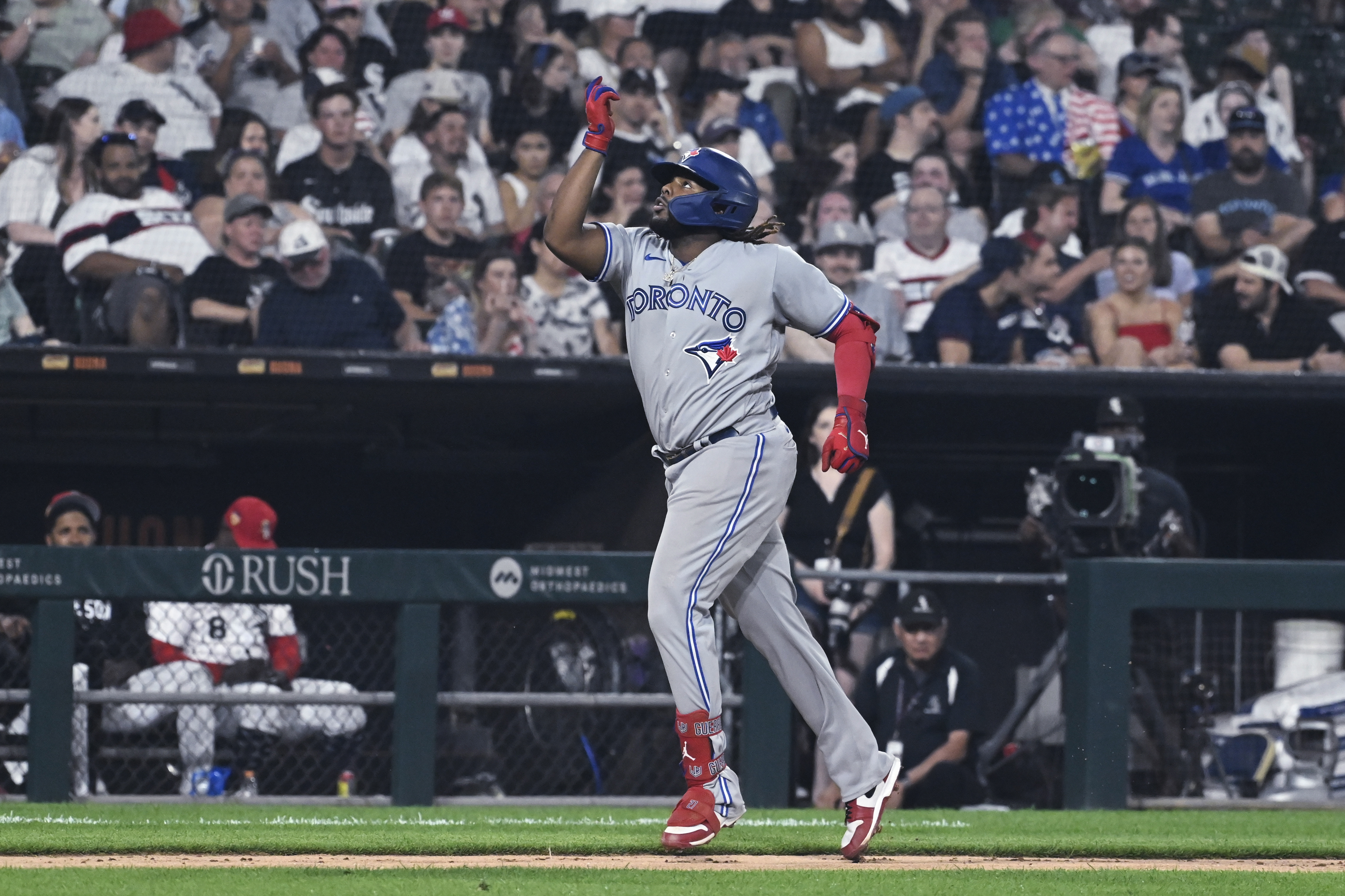 Azulejos de Toronto condicionan a Vladimir Guerrero Jr. debido a