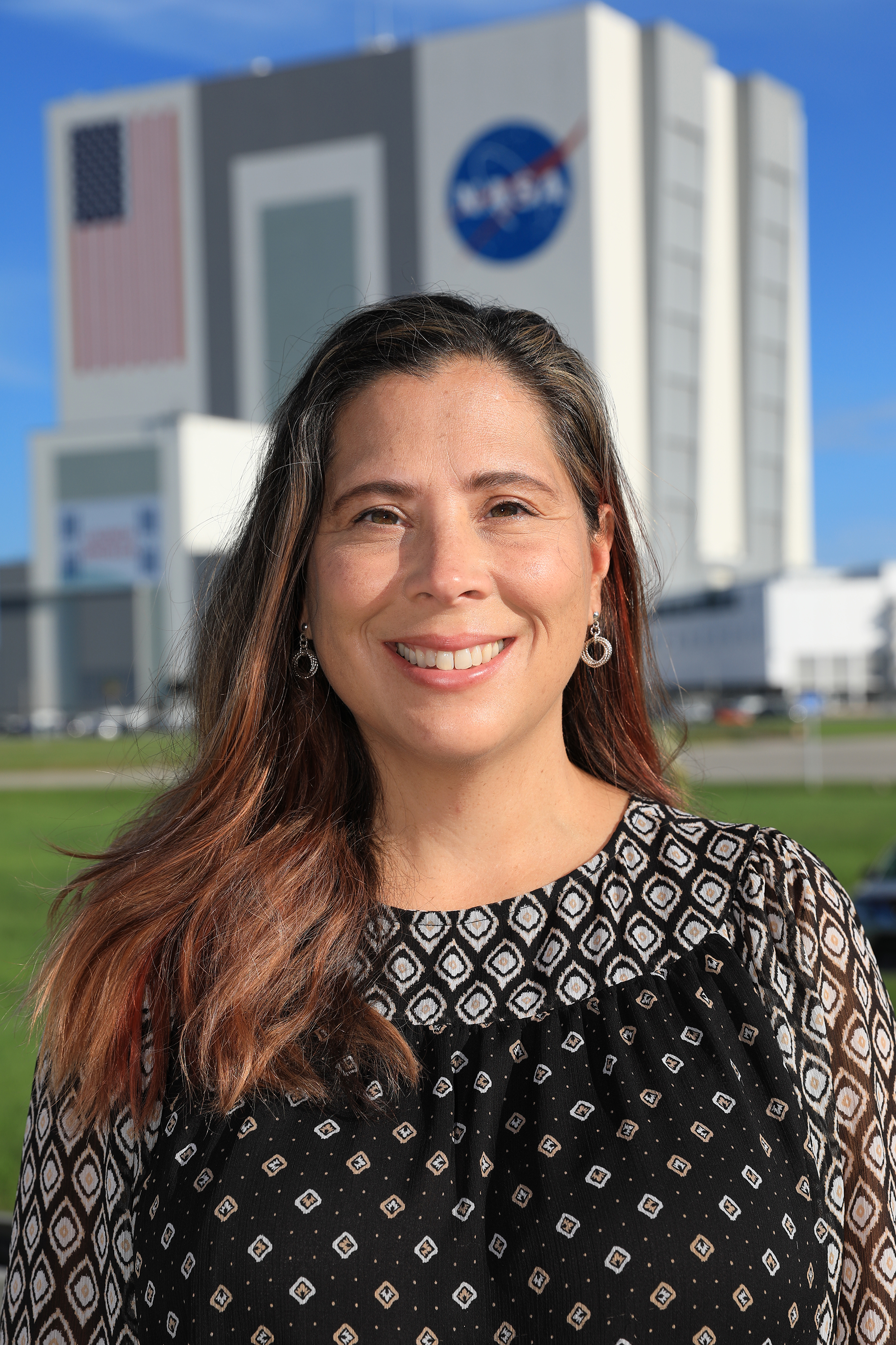 Lili Villarreal, la ingeniera colombiana de la NASA que recuperará la cápsula en el retorno de la Misión Artemis II – FayerWayer