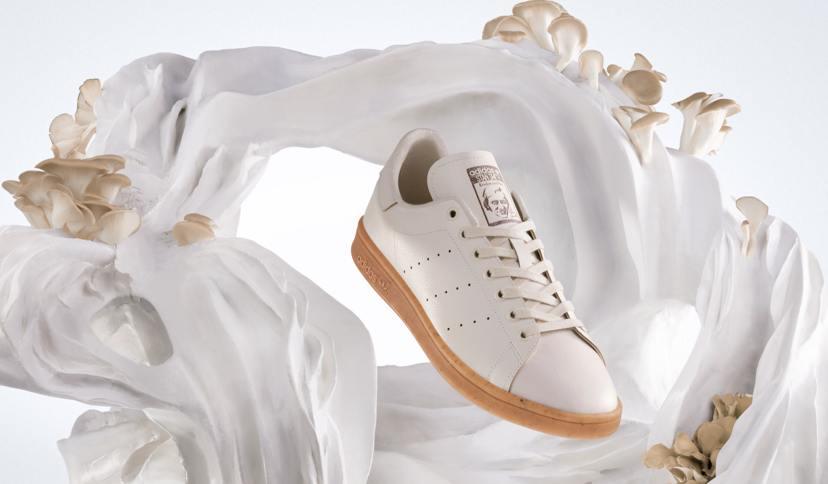 Adidas Stan Smith Mylo, hechos de raíces de hongos