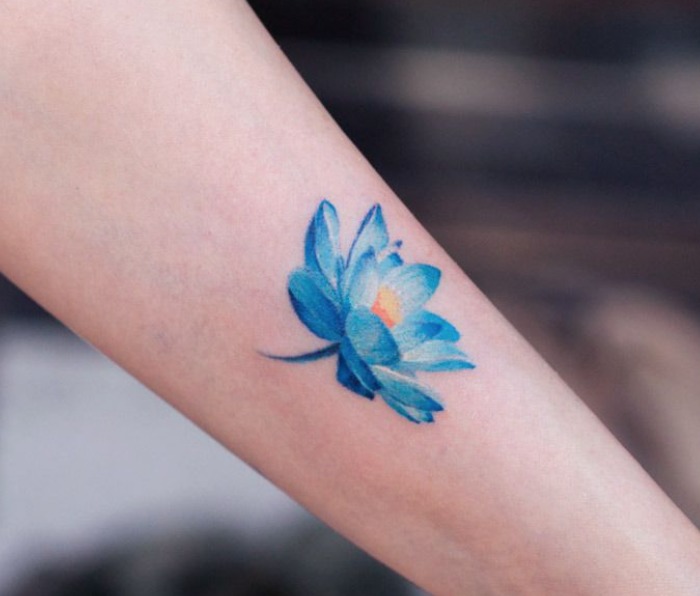 El significado del tatuaje de flor de loto, símbolo de la tradición hindú –  Nueva Mujer