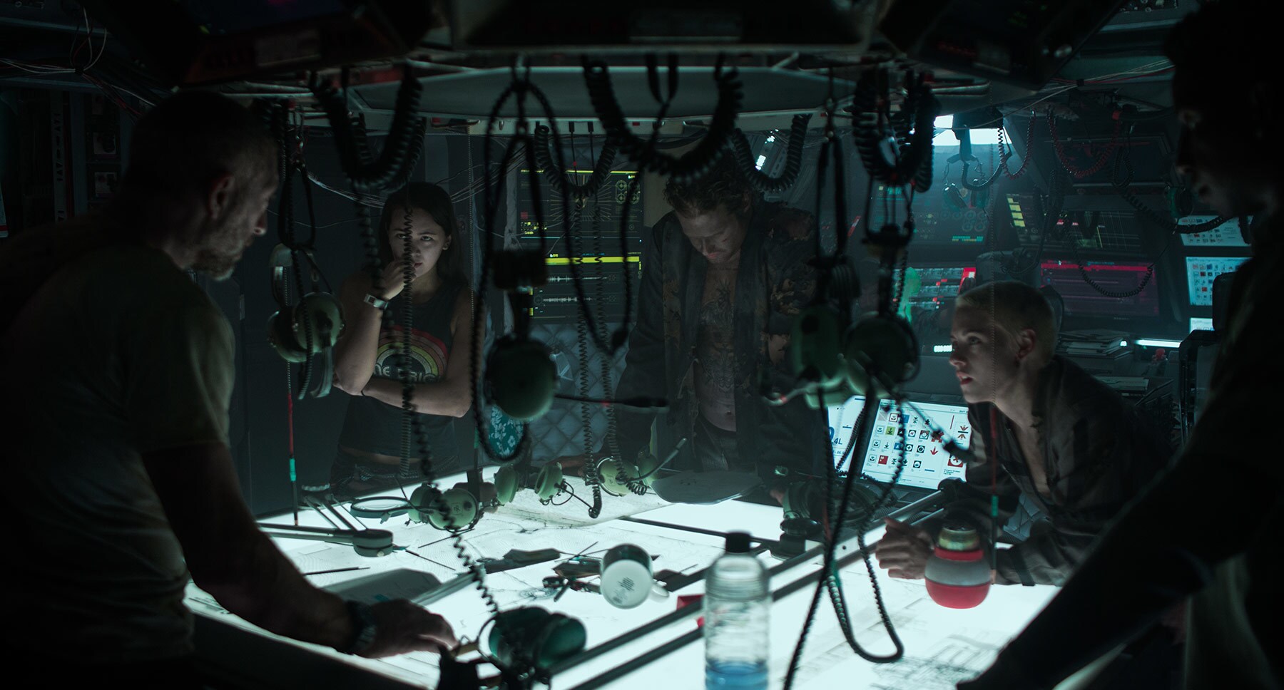 Crítica aos Procedimentos Estéticos em A Fazenda 13, image size:1800x968