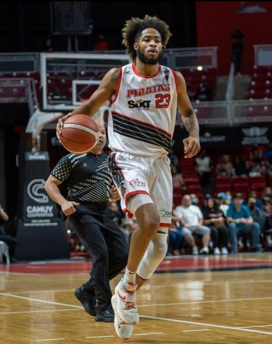 Piratas de Quebradillas regalan los abonos para la temporada 2023 del BSN –  Metro Puerto Rico