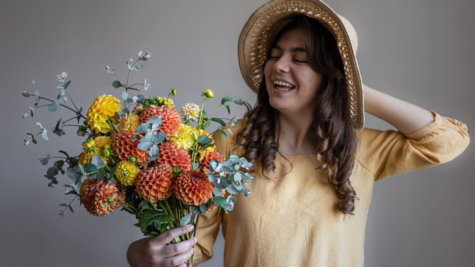 Las cuatro flores que no pueden faltar en tu vida para atraer el dinero –  Nueva Mujer