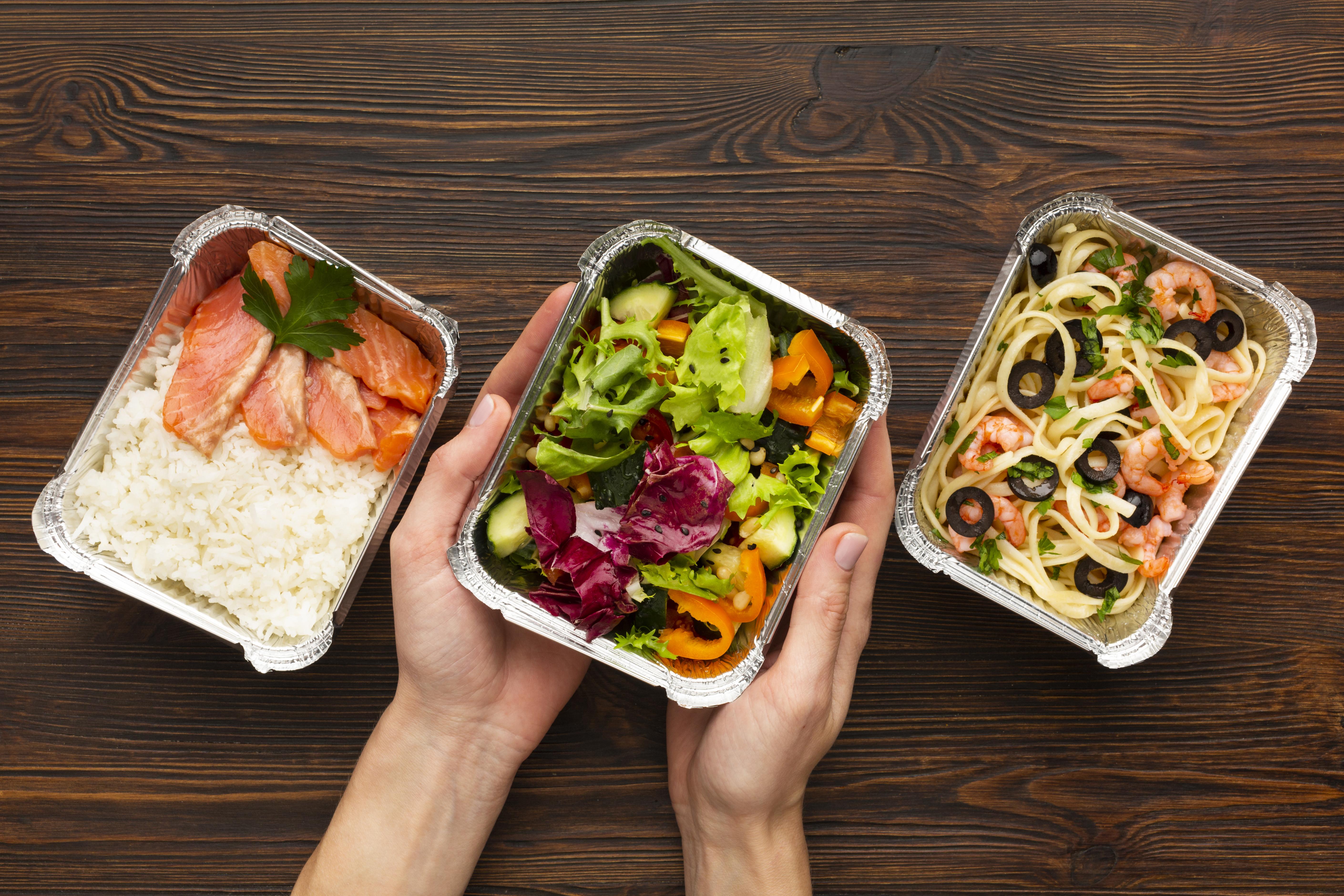 7 alimentos que no debes almacenar en recipientes de plástico