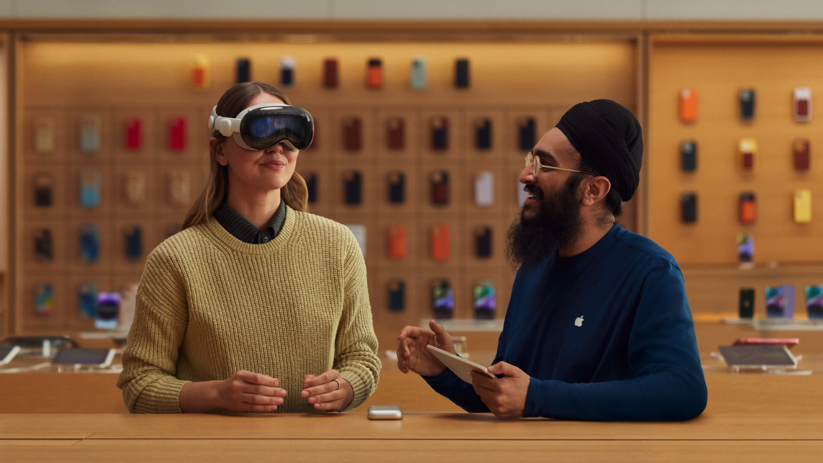 Apple Vision Pro: todo lo que debes saber de los lentes futuristas de la  manzana, incluido su precio – FayerWayer