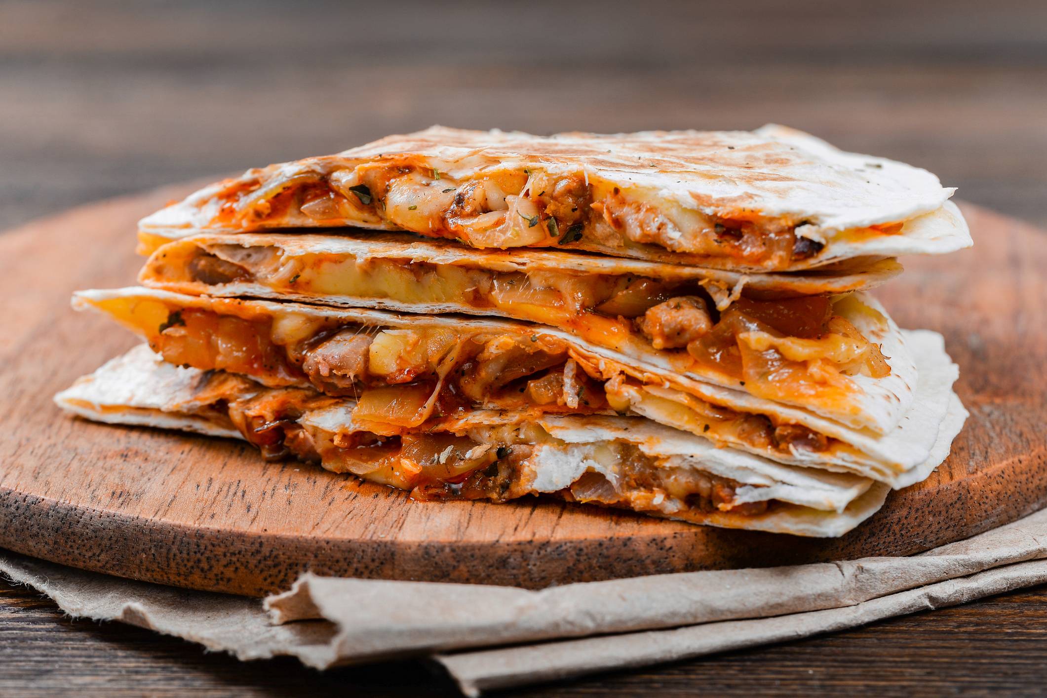 Cómo hacer una ricas quesadillas de pollo – Sabrosia