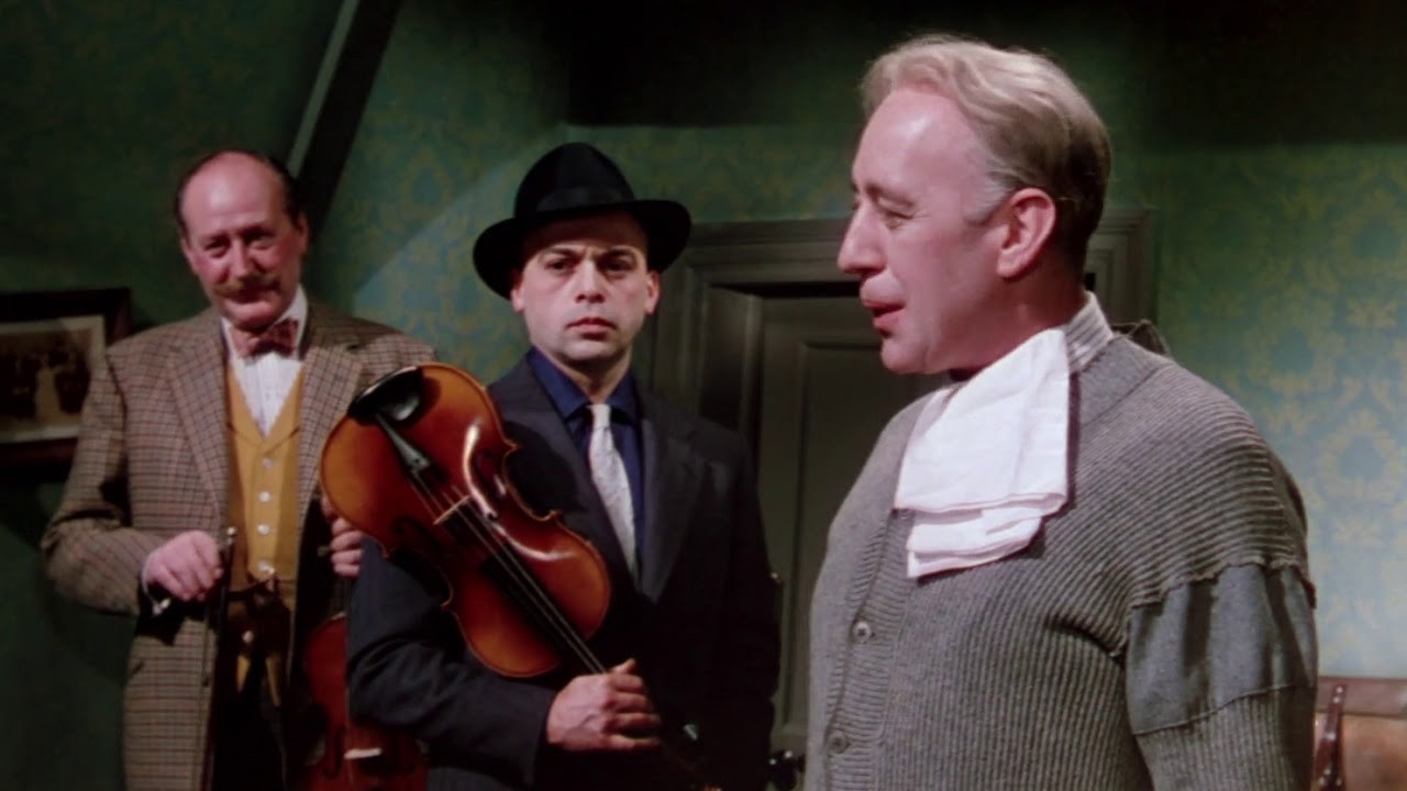 Cecil Parker, Herbert Lom and Alec Guinness in The Ladykillers (28824024)