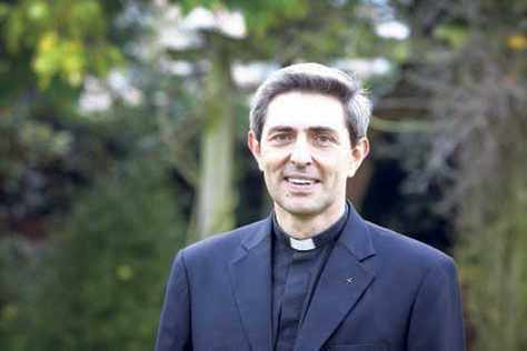 The Bishop of Winchester, the Right Rev Tim Dakin