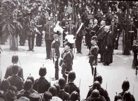 The presenting officer of this Royal Square parade is General Gough. The civilians behind include Attorney General Raoul Lemprière and possibly the Bailiff of the day, Sir William Vernon nextpage