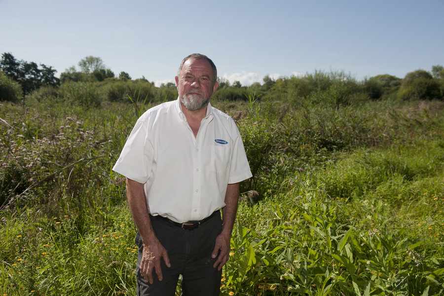 Bob Tompkins, conservationist and guide