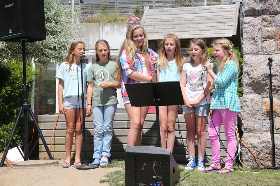 The Progressive School of Music provided entertainment at the recent JCG Preparatory School summer fete