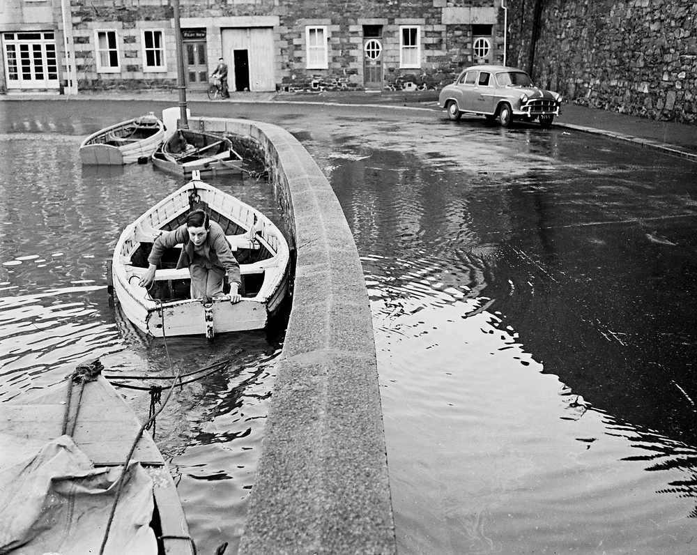 The old harbour at high tide in 1957