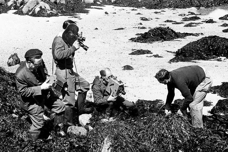 Photographers and journalists visited the Island to film an ormering expedition in 1951