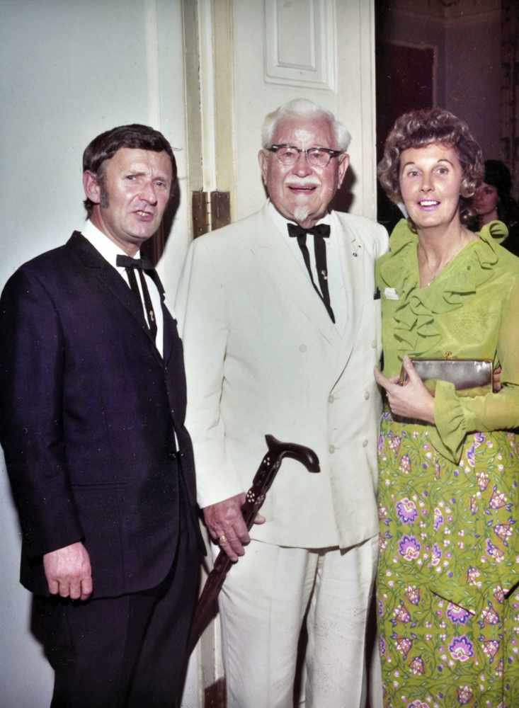 Ray and Shirley Allen with Colonel Sanders