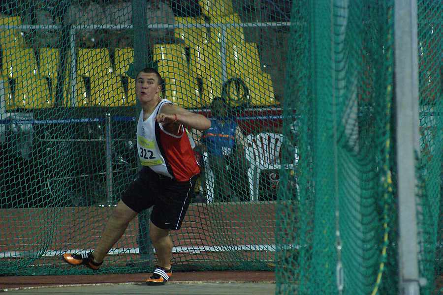 Shot-putter Zane Duquemin in action during the Pune Commonwealth Youth Games in 2008