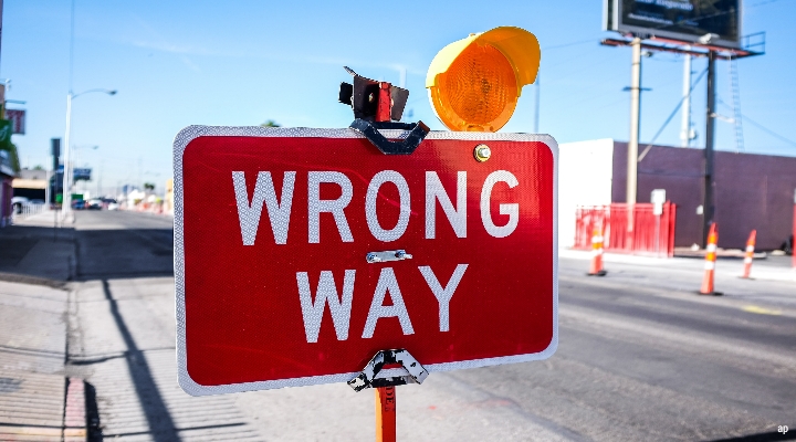 Wrong Way Sign