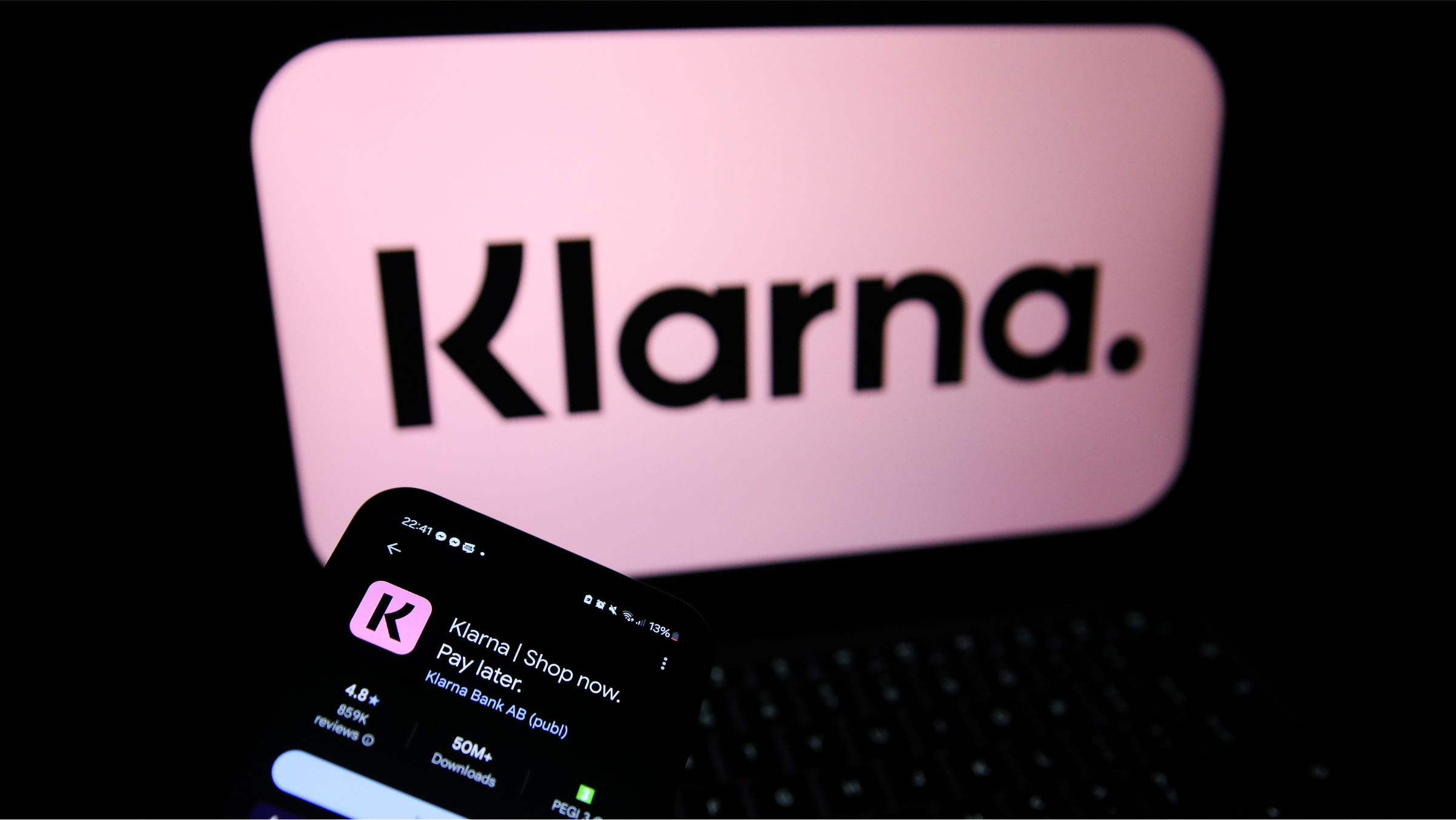 The Klarna logo appears on a phone and laptop.