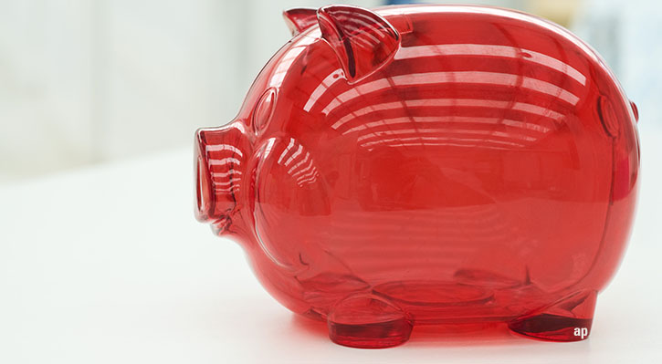 red piggy bank 