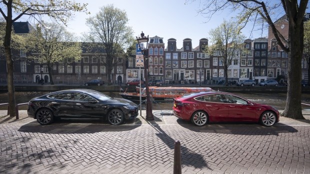 tesla amsterdam