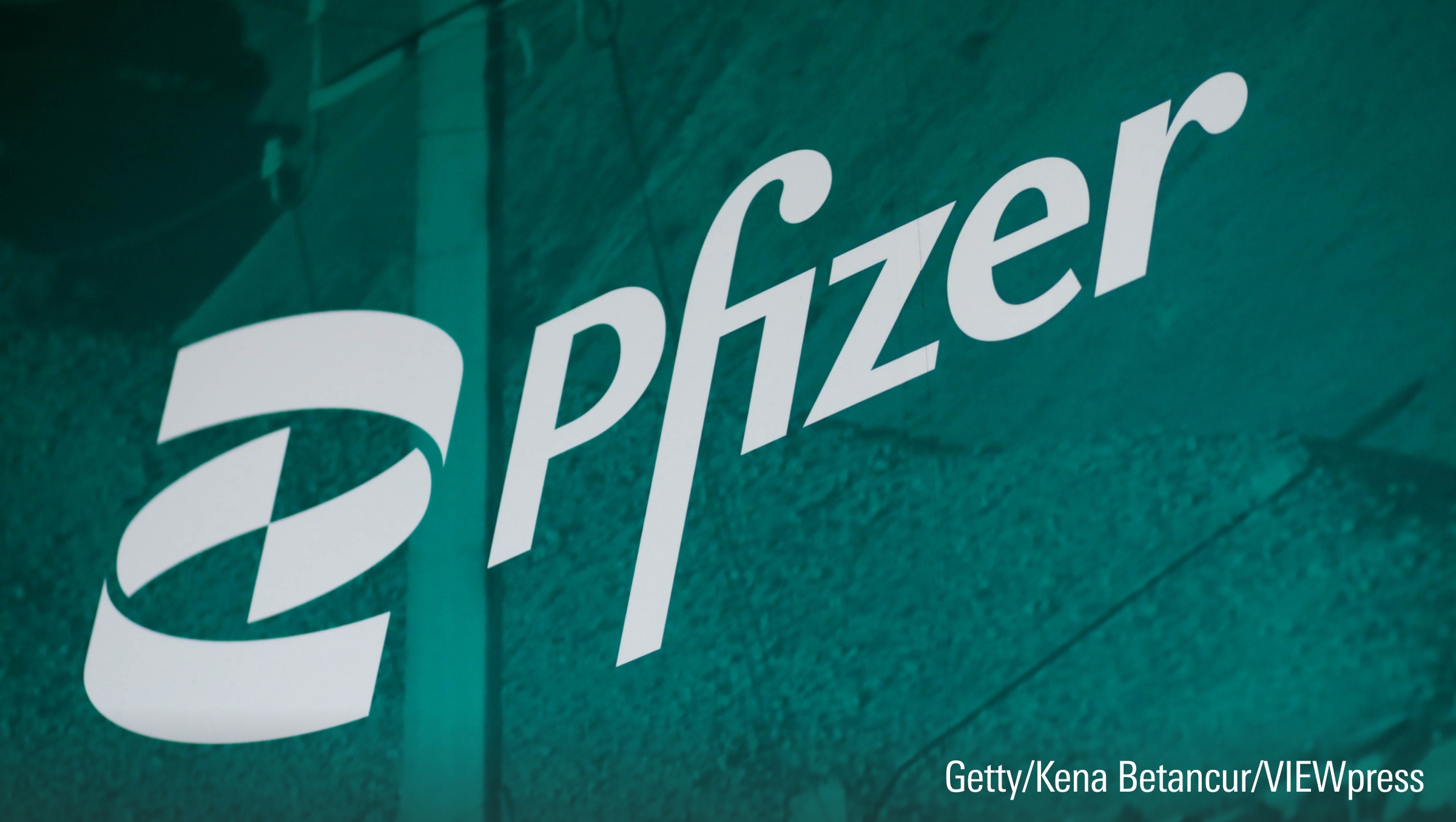 Vy från utsidan av Pfizers huvudkontor.