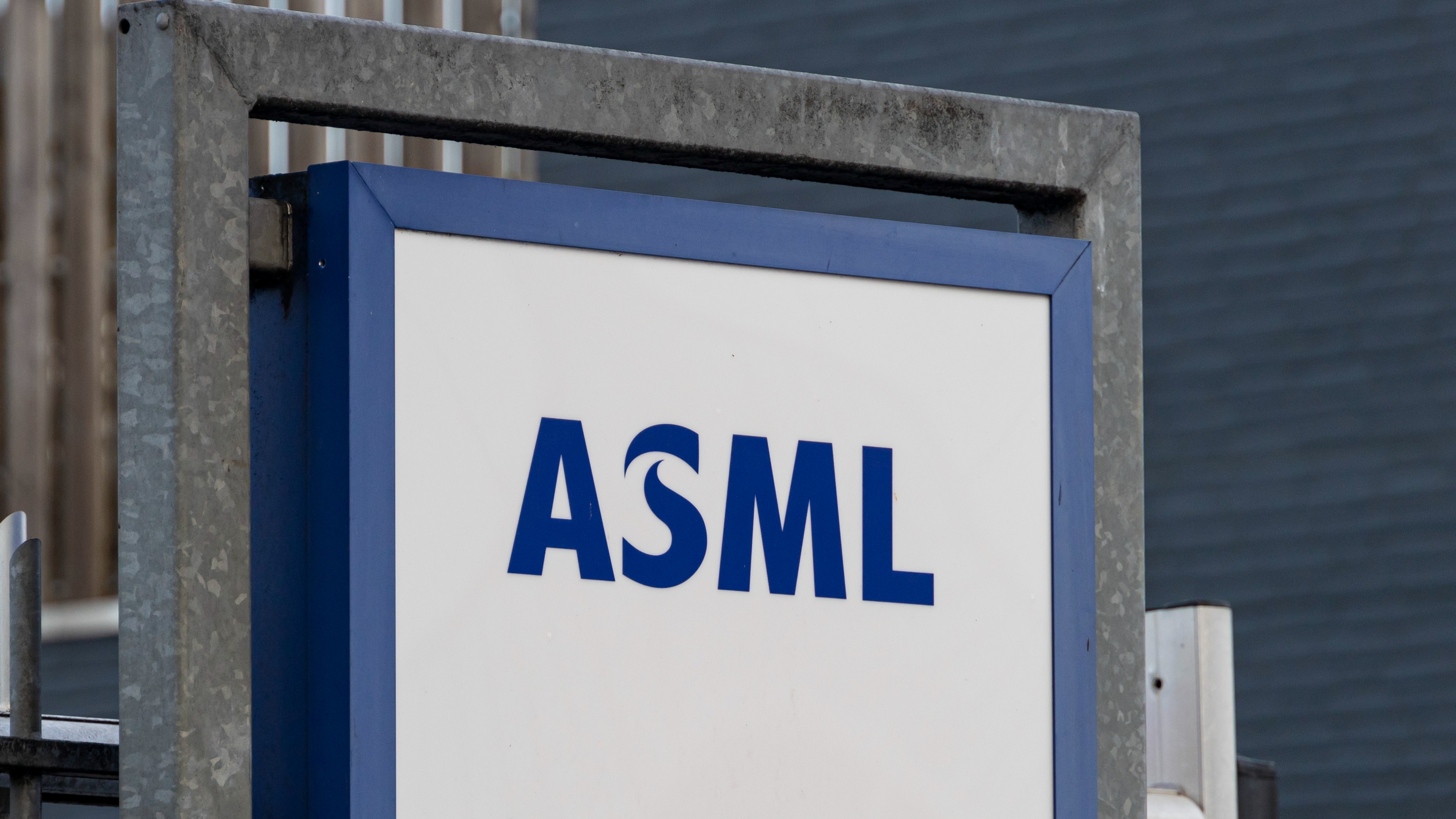 Logo of ASML - Advanced Semiconductor Materials Lithography as seen at the wall of the building at the headquarters of the company. ASML is a Dutch multinational corporation, developing and manufacturing photolithography machines which are used to produce computer chips, it is the largest supplier for the semiconductor industry and the unique supplier in the world of extreme ultraviolet lithography EUV photolithography machines. The company is a highly valued European tech company with a market capitalization about US$280 billion. ASML Holding NV Headquarters in Veldhoven, the Netherlands on January 23, 2024 (Photo by Nicolas Economou/NurPhoto via AP)