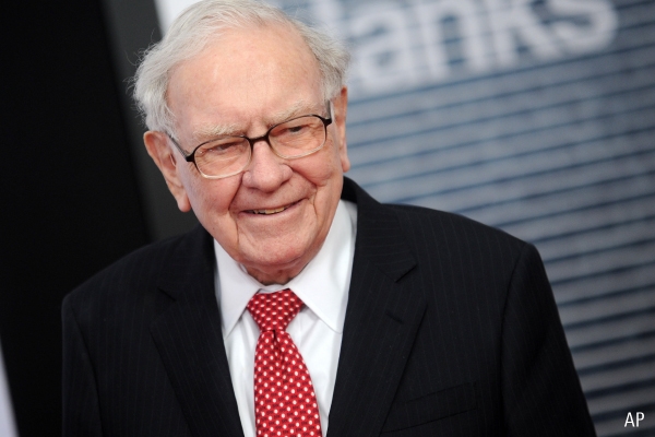 A photo of Berkshire Hathaway CEO Warren Buffett.