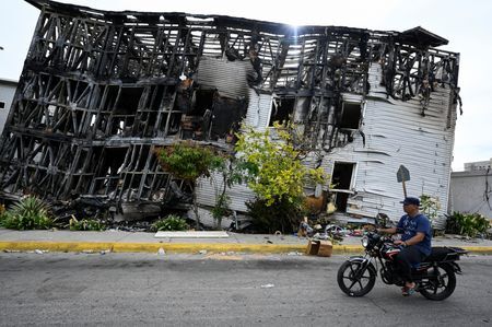 Venezuela enfrenta resgate após terremotos devastadores