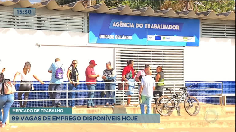 Agência do Trabalhador oferta 99 vagas de emprego no DF