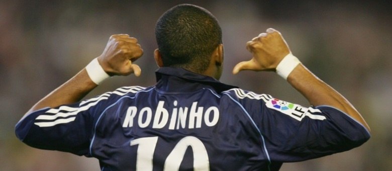 Maillot Du Real Madrid Dédicacé Par Robinho – Collection