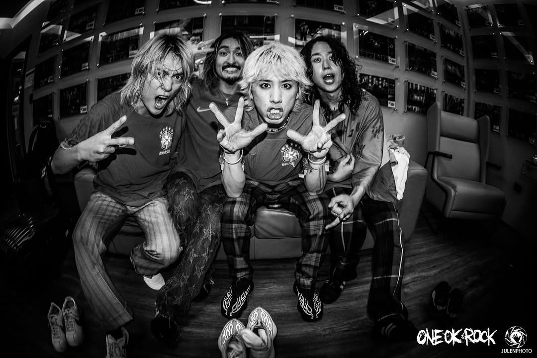 Oito anos de espera, uma noite de resistência: One Ok Rock faz