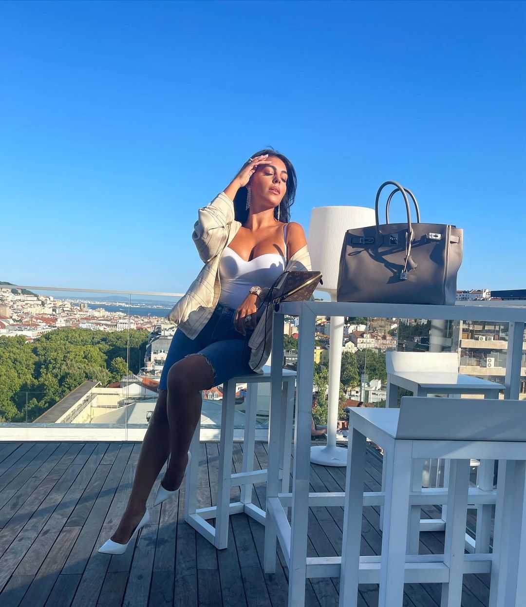 Georgina Rodríguez, mulher de CR7, ostenta bolsa mais cara do mundo – R7  Esportes